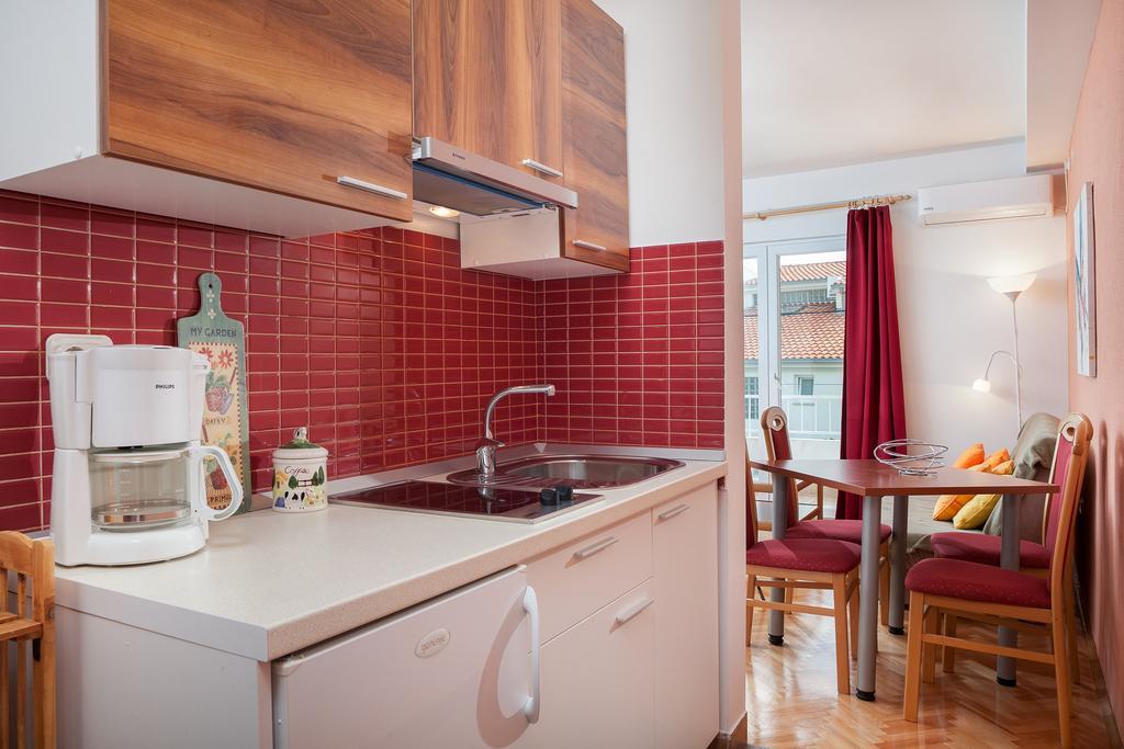 Apartment & Rooms Meri Tučepi Zewnętrze zdjęcie